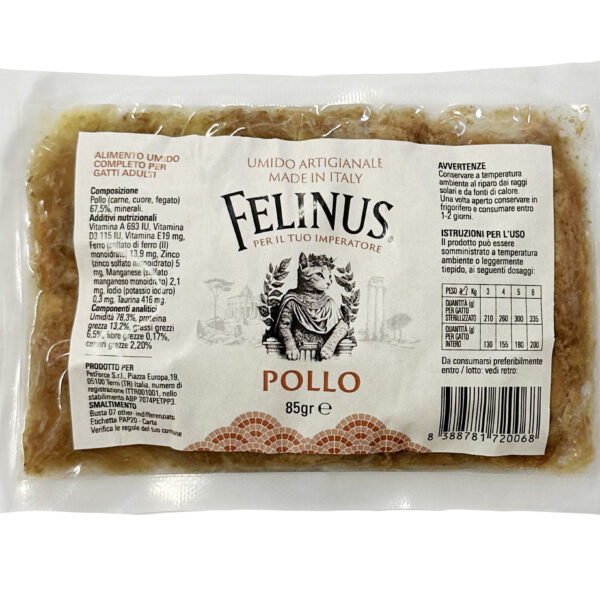 Artisan wet food made in Italy with chicken